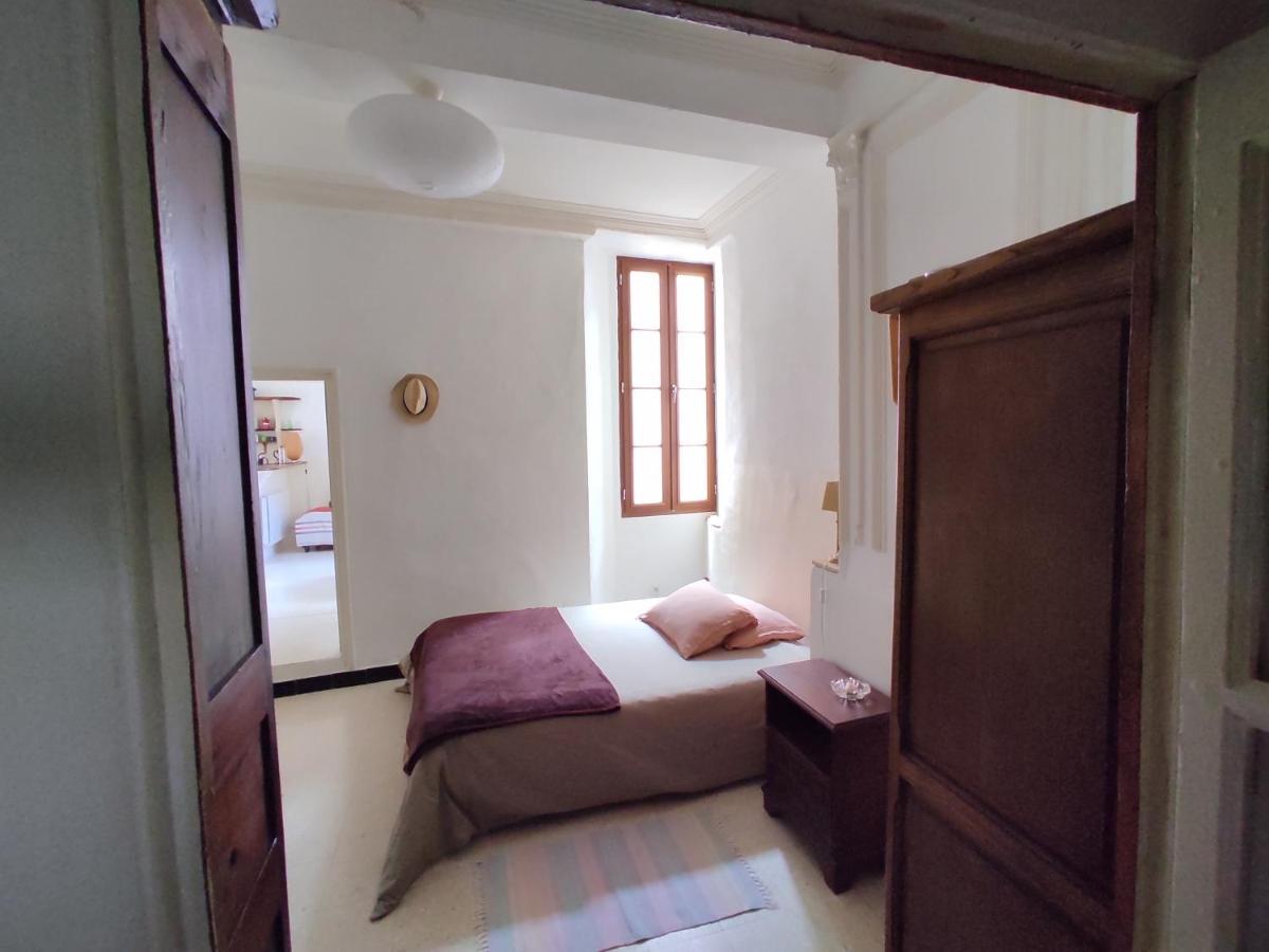 Charmant Logis Dans La Catiche De Loutre, Maison Medievale Sauve エクステリア 写真