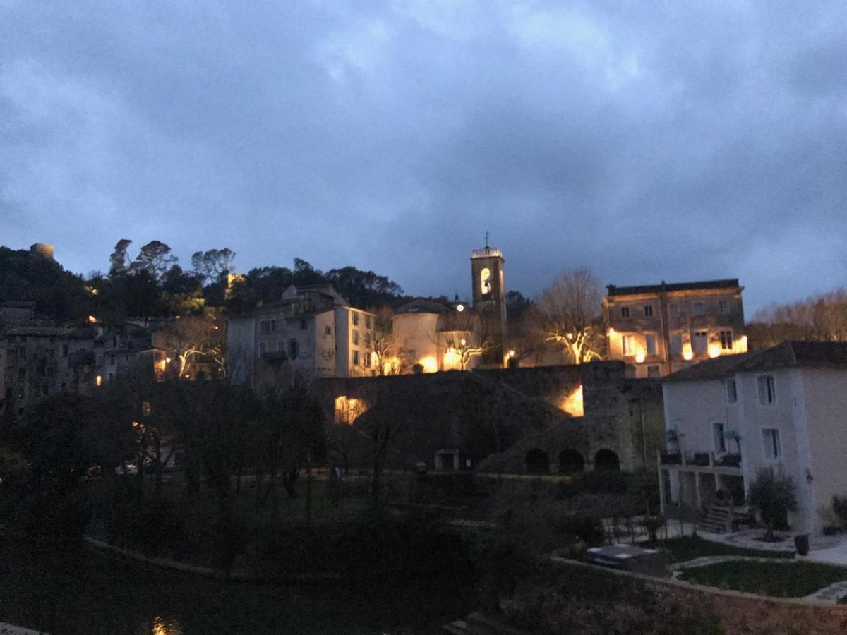 Charmant Logis Dans La Catiche De Loutre, Maison Medievale Sauve エクステリア 写真